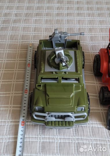 Игрушки. Машинки, экскаватор, бульдозер