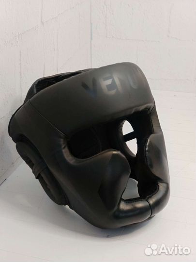 Боксерский шлем