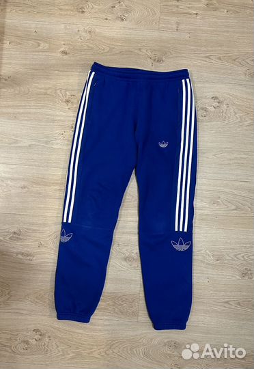 Спортивные штаны adidas