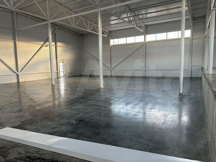 Склад, 1200 м²