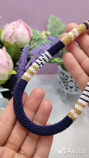 Колье из бисера