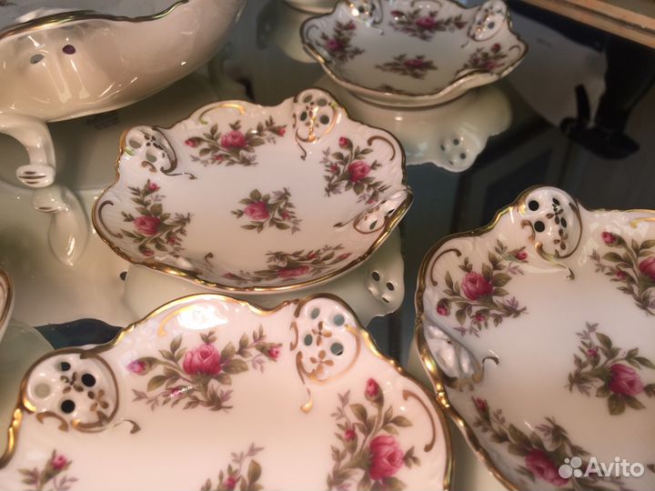 Сервиз столовый десертный антикварный с розами 7 п