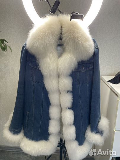 Стильная джинсовка с мехом