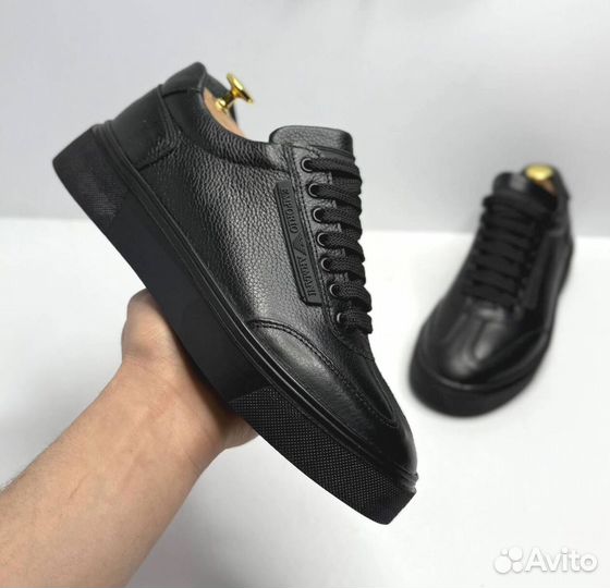 Кроссовки Armani