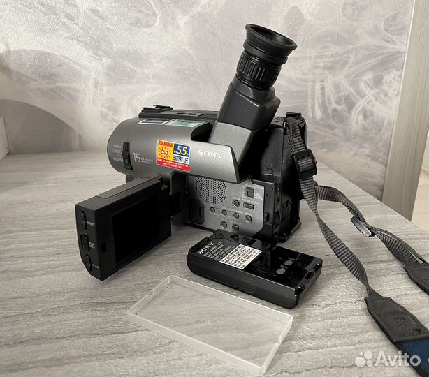 Видеокамера Sony Handycam Vision CCD-trv14e Япония