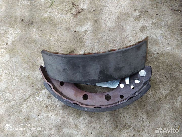 Тормозные колодки Гольф3