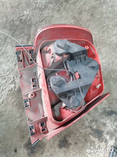 Фонарь задний правый audi a4b5