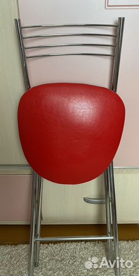 Стулья для кухни новые