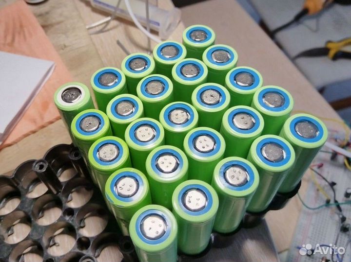 Аккумулятор 18650 2400мач 3.7-4.2