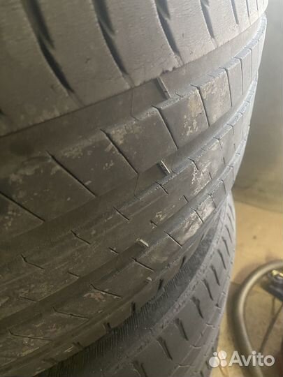 Michelin Latitude Sport 3 275/40 R20 и 315/35 R20 107Y