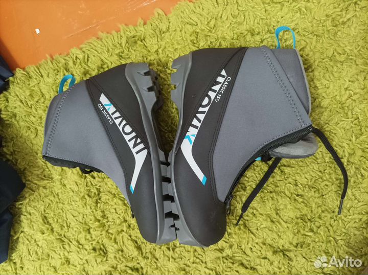 Лыжи беговые и ботинки 38
