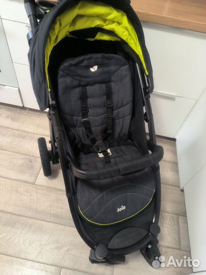 Коляска прогулочная Joie Litetrax 4 Aire
