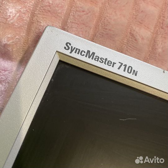 Монитор Samsung syncmaster 710n