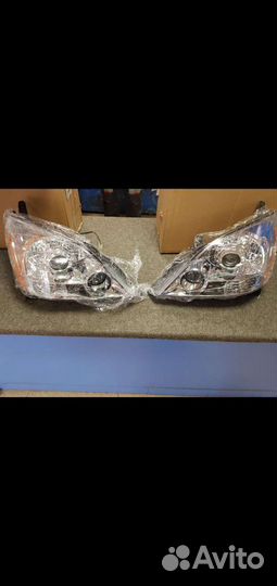 Фара левая