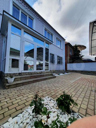 Дом 200 м² на участке 4,6 сот.