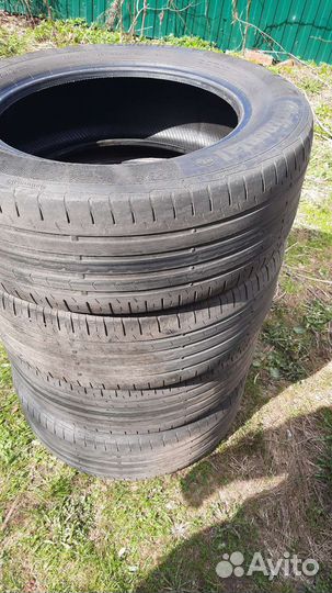 Continental ContiPremiumContact 225/60 R17