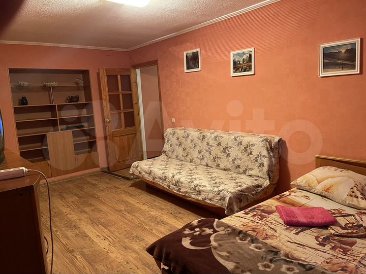 2-к. квартира, 53 м², 3/5 эт.