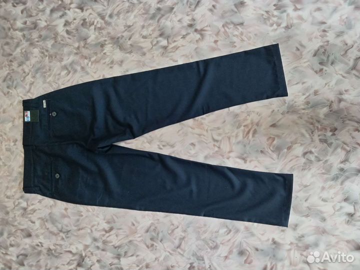 Брюки школьные 32