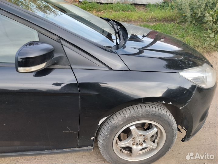 Ford Focus 1.6 МТ, 2012, битый, 262 000 км