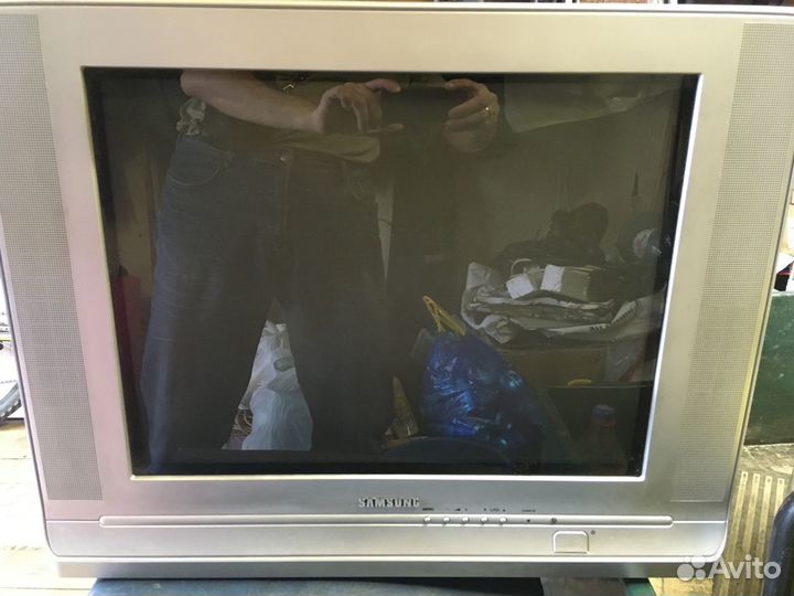 Телевизор samsung