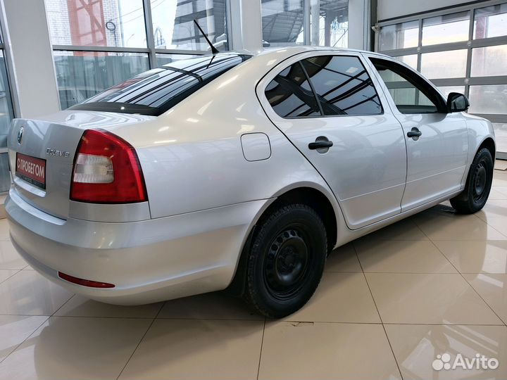 Skoda Octavia 1.6 МТ, 2011, 185 127 км