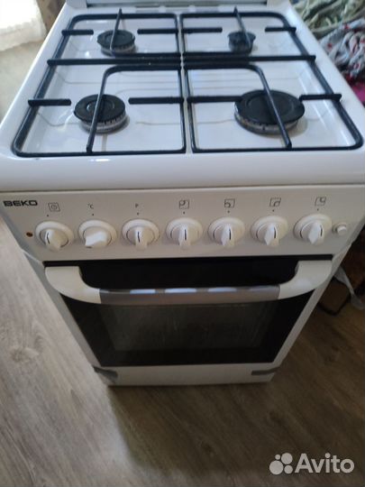 Газовая плита с электрической духовкой