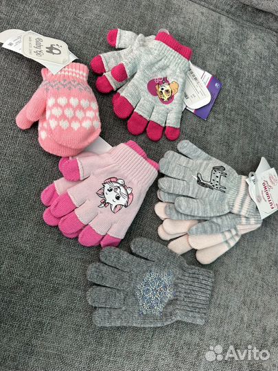 Перчатки варежки новые для девочки