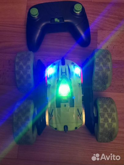 Машинка с пультом