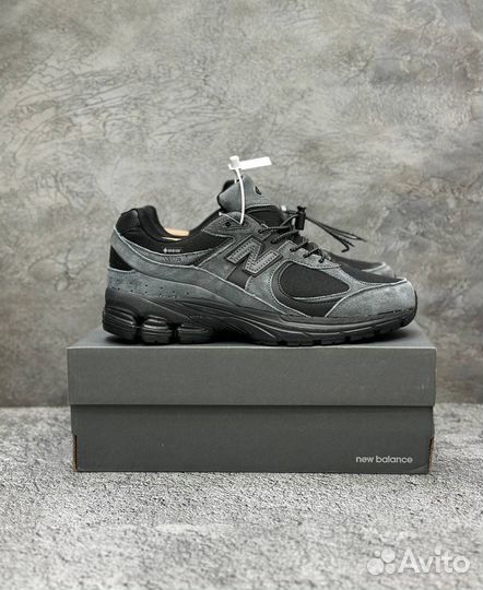 Кроссовки New Balance 2002R Gore-tex
