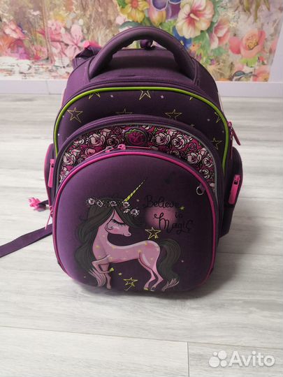 Школьный рюкзак Hummingbird