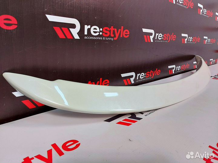 Спойлер Toyota Vitz 130 Белый Перламутр