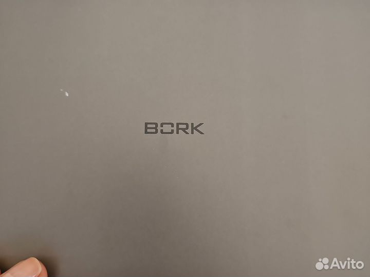 Робот пылесос Bork V530