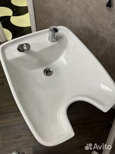 Мойка парикмахерская Jobst swing plus