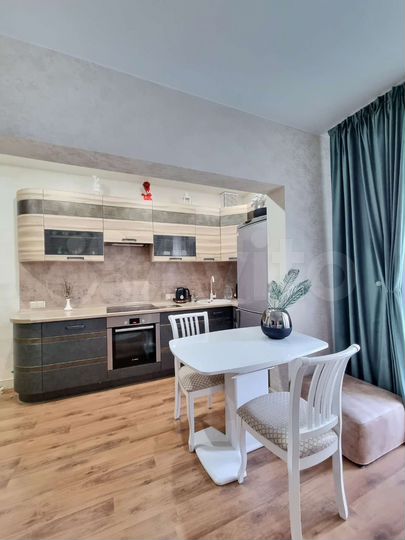 2-к. квартира, 61 м², 2/17 эт.
