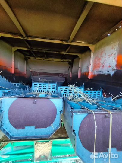 Комбайн Ростсельмаш Дон 1500А, 1991