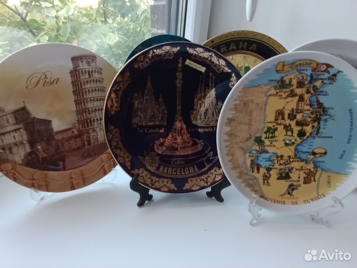Сувенирные тарелки