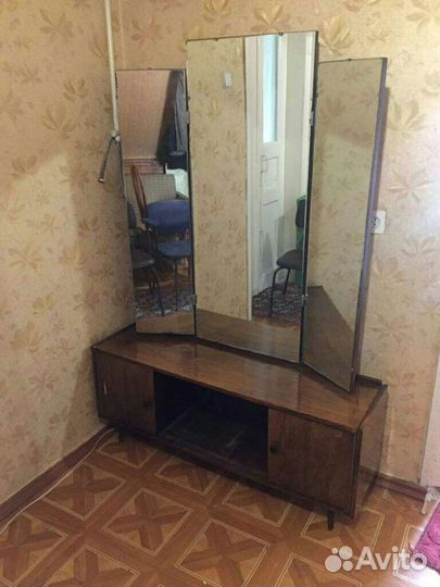 Стол СССР Стулья Зеркало