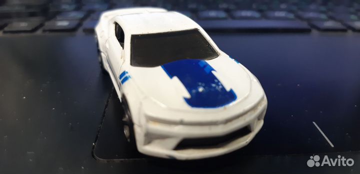 Модель Hot Wheels б/у 2016 Camaro SS