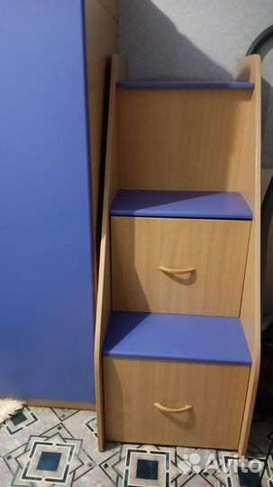 Спальный гарнитур в детскую