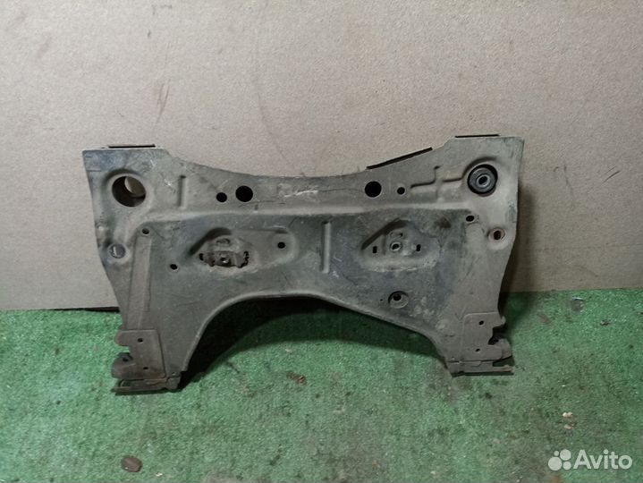 Подрамник Renault Scenic II (2003—2006)