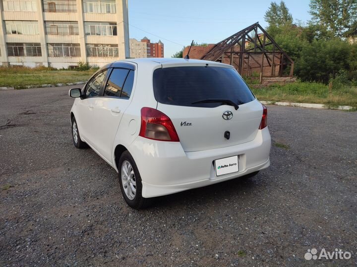 Toyota Vitz 1.0 CVT, 2005, 290 000 км