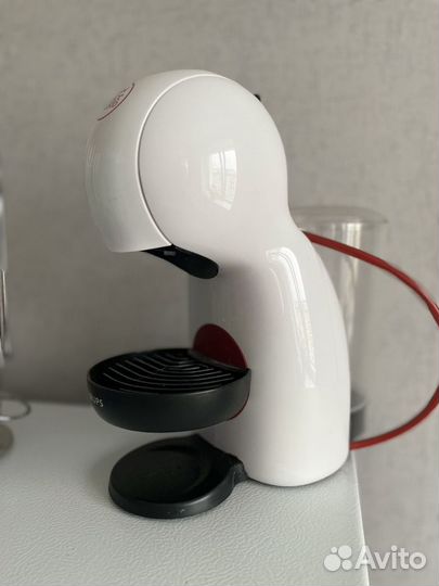 Кофеварка капсульная dolce gusto