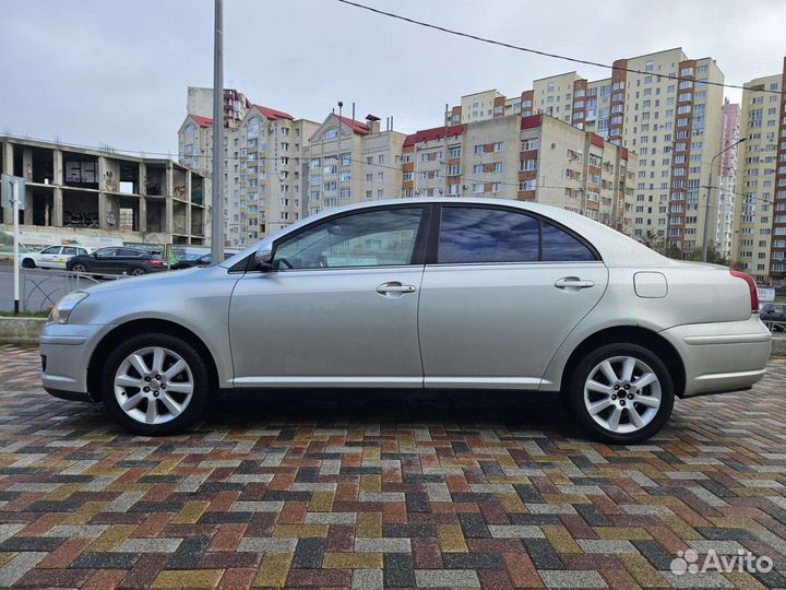 Toyota Avensis 1.8 AT, 2007, 200 000 км