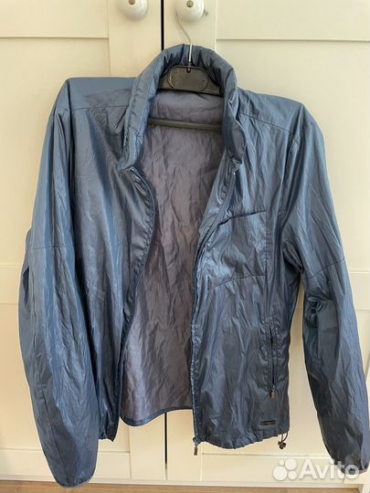 Куртка ветровка