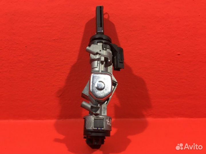 Замок зажигания Mazda 3 BK LF17 2006