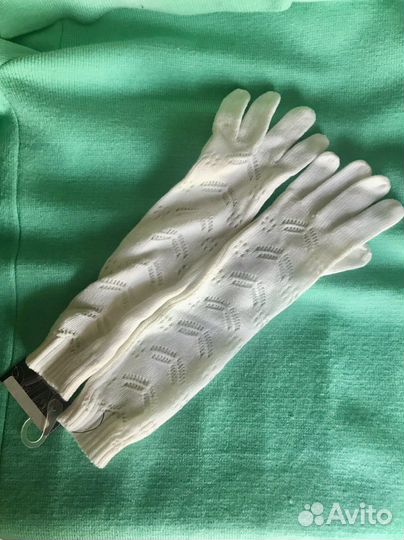 Перчатки длинные вязанные