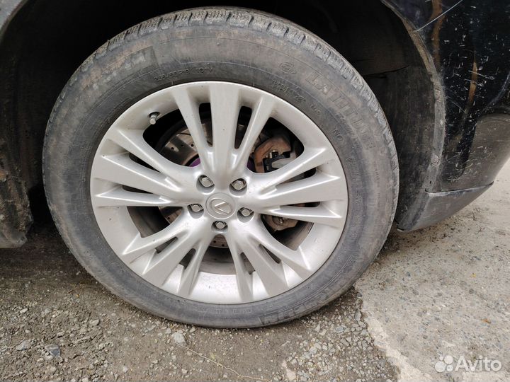 Michelin Latitude Tour HP 235/55 R19