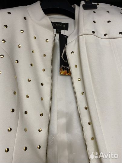 Костюм женский