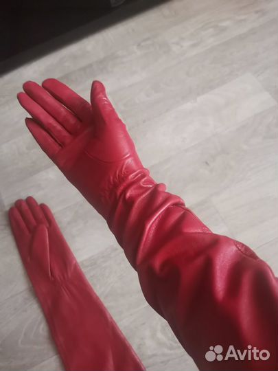 Перчатки женские кожаные новые