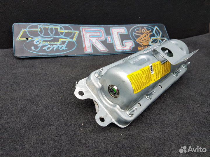 Подушка безопасности в торпедо Ford Focus 2 1.6